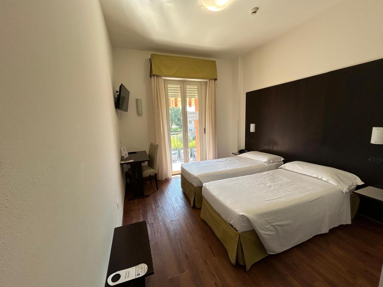Best Western Cesena Hotel Esterno foto