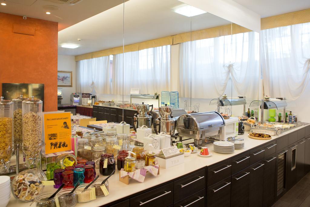 Best Western Cesena Hotel Esterno foto